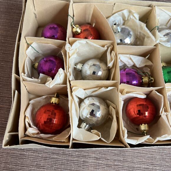 Fantasia Mini Mirror Ball Ornaments – Set of 12 – Poland – Vintage - Picture 12 of 14